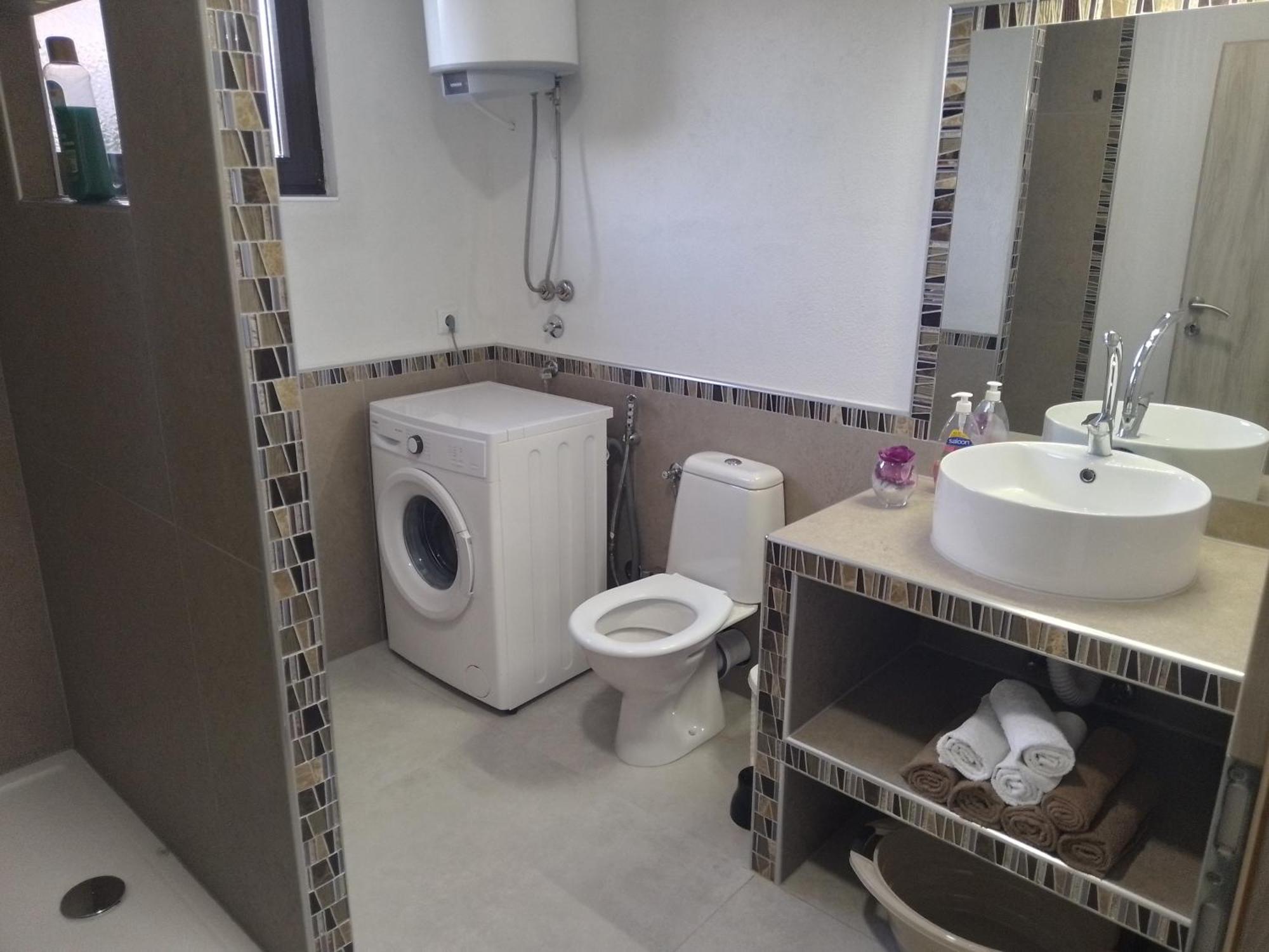 Apartmani Natura Sanski Most Bagian luar foto