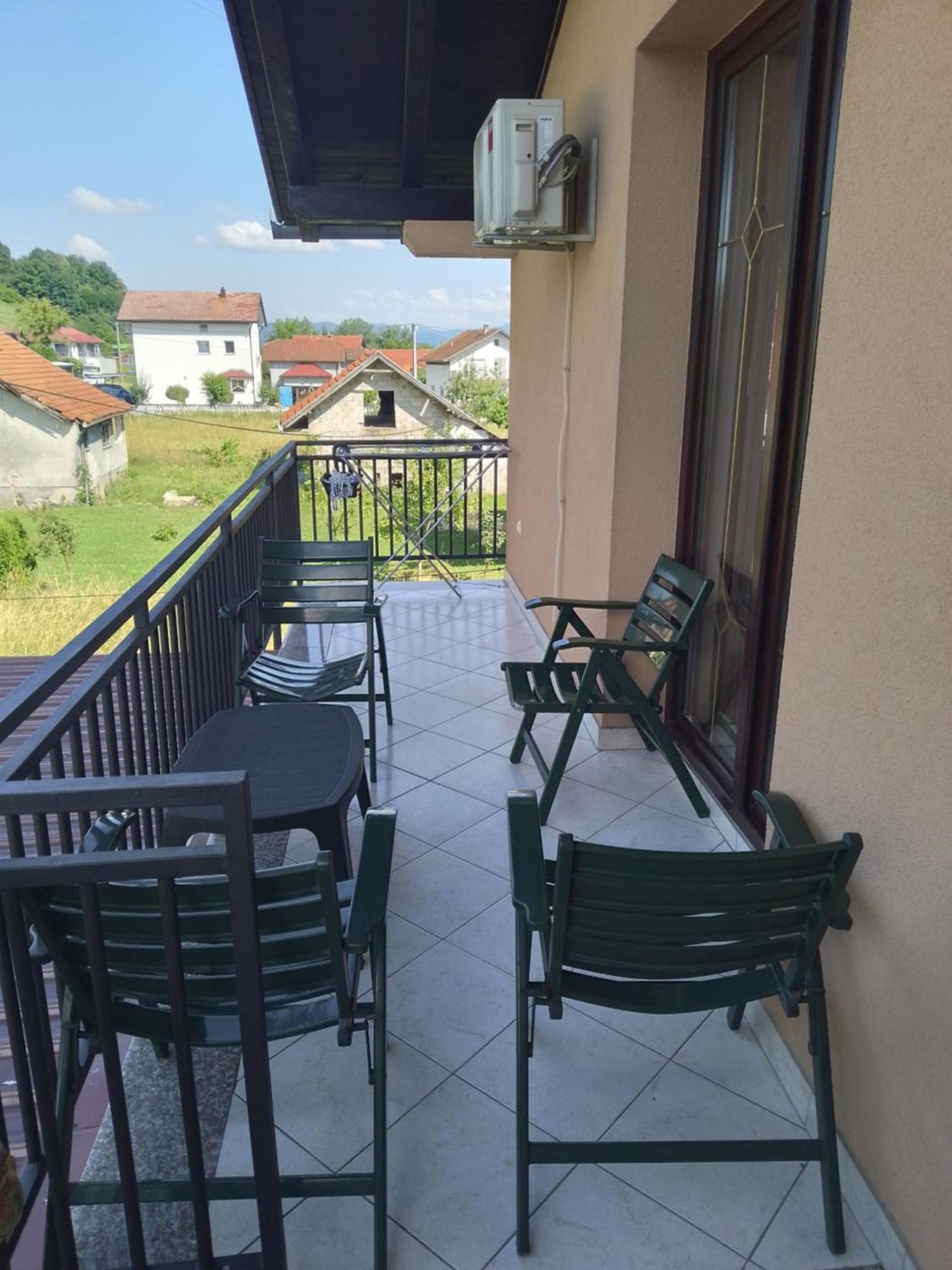Apartmani Natura Sanski Most Bagian luar foto