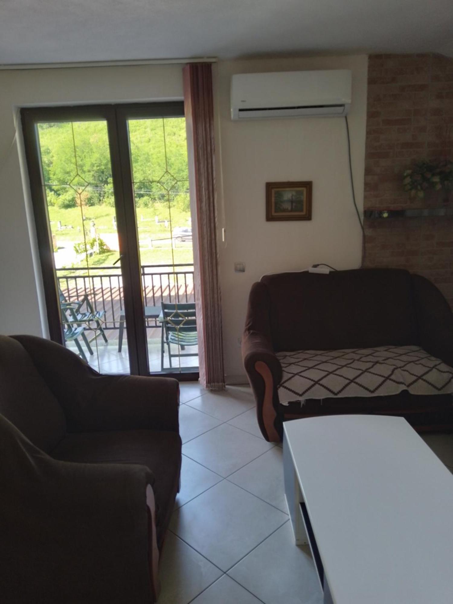 Apartmani Natura Sanski Most Bagian luar foto