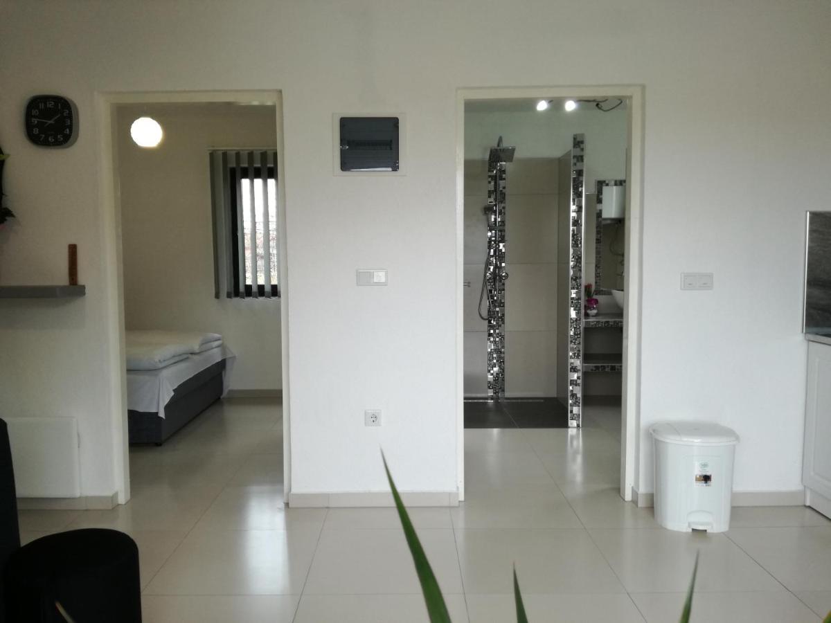 Apartmani Natura Sanski Most Bagian luar foto